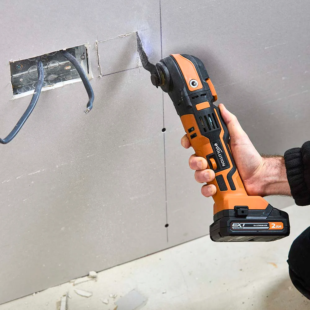 Evolution Cordless R18MLT-Li Oscillating Multi-Tool 20V Li-Ion EXT With Accessory Kit - Image 6